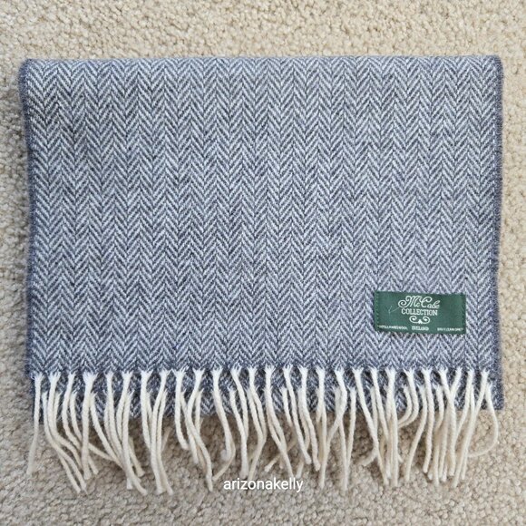McCabe Collection Accessories - NWOT McCabe Collection Lambswool Scarf 100% Wool Grey Herringbone Ireland